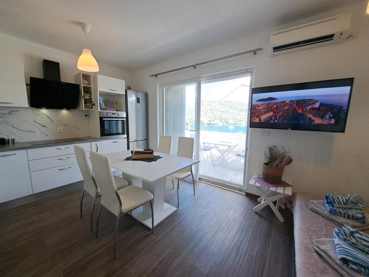 Apartman Portorus Lastovo エクステリア 写真